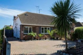 3 bedroom Detached f...